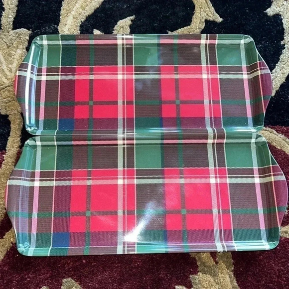 Tommy Bahama 2 Red Green Tartan Plaid Melamine Serving Platters Trays NWT - Picture 4 of 11